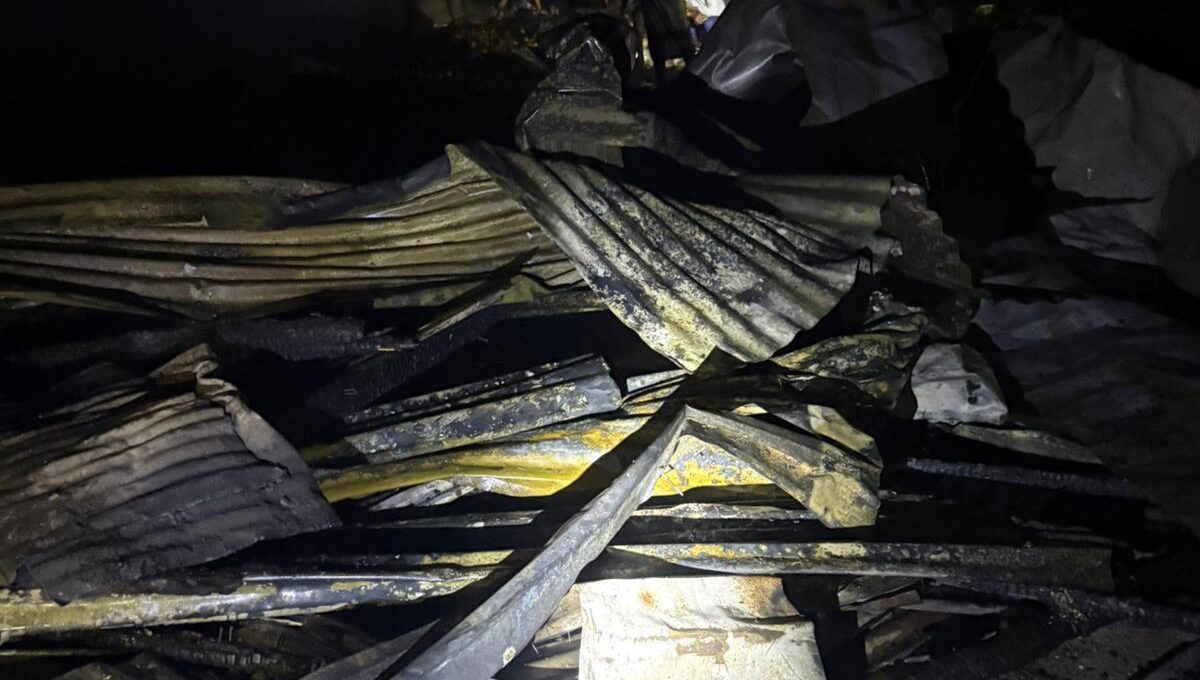 নোয়াখালীতে শর্ট সার্কিটের আগুনে পুড়ল ২৪ দোকান